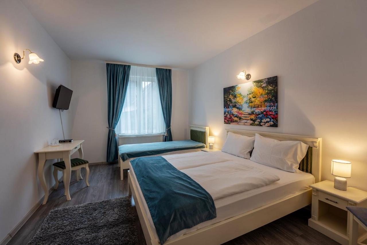 Palas Boutique Сігішоара Екстер'єр фото